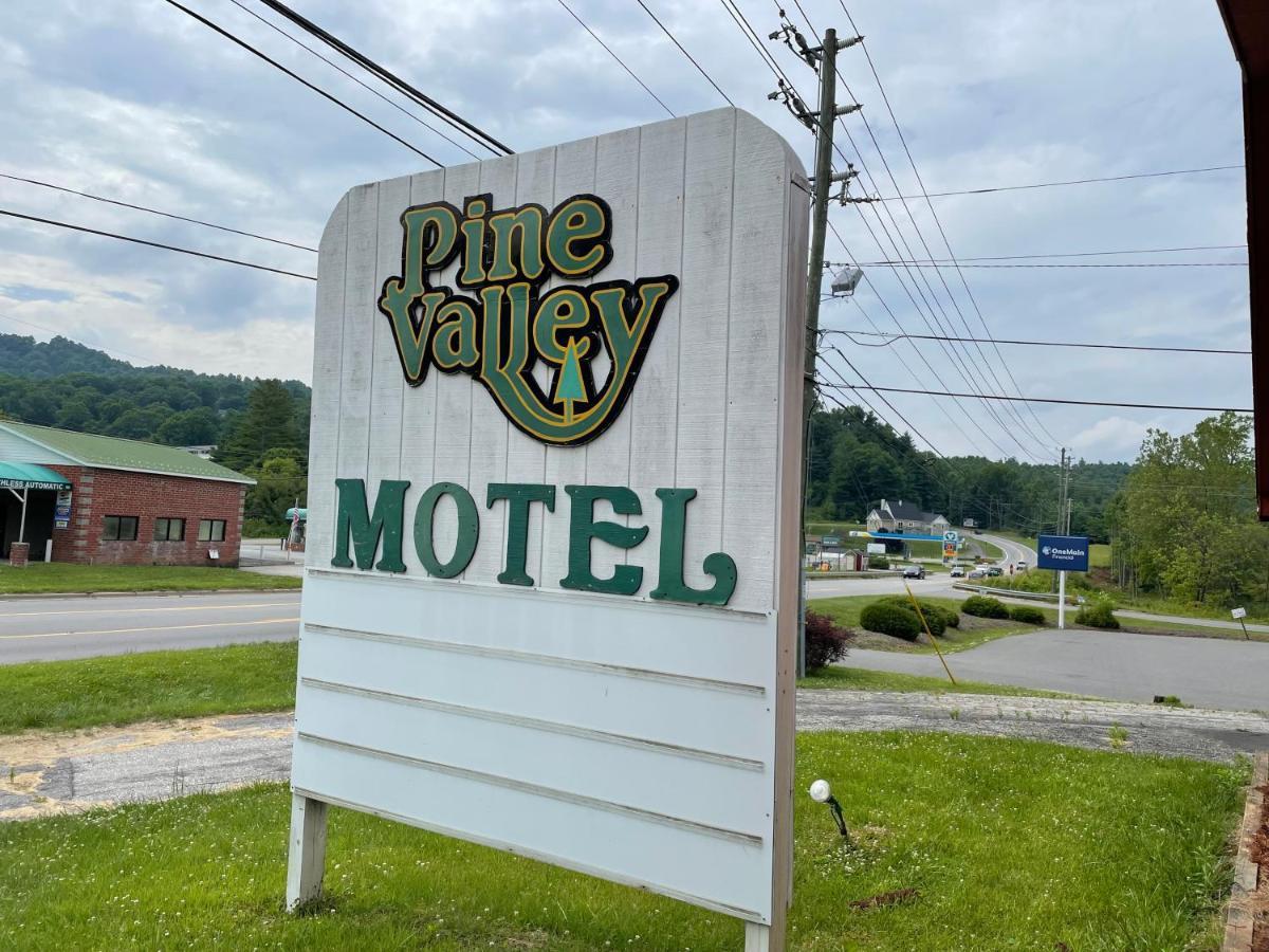 Pine Valley Motel Spruce Pine Zewnętrze zdjęcie