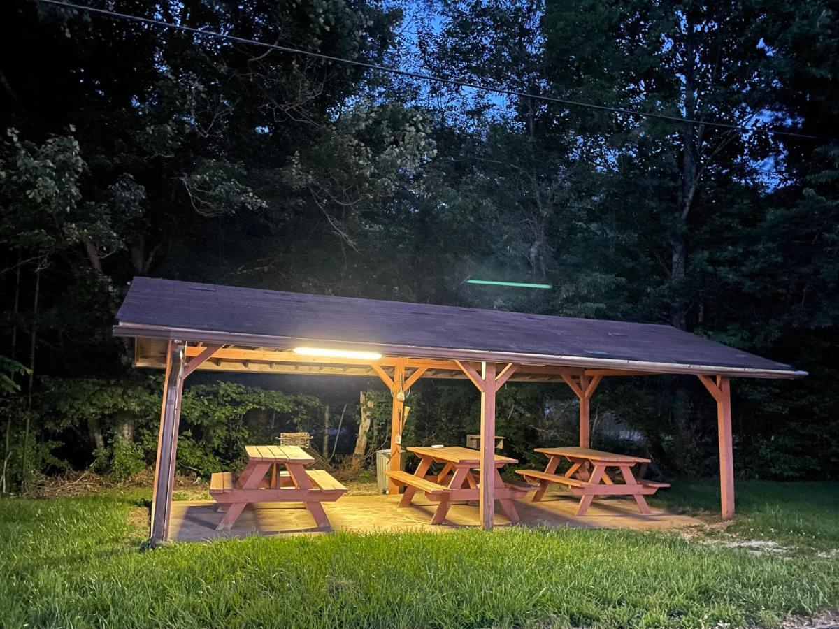 Pine Valley Motel Spruce Pine Zewnętrze zdjęcie