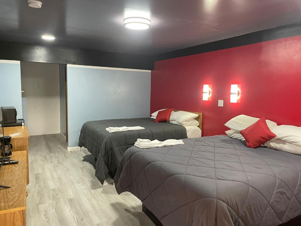 Pine Valley Motel Spruce Pine Zewnętrze zdjęcie